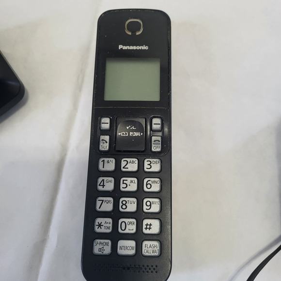 Panasonic Cordless Telephone with Digital Answering Machine Model KX-TG633SK - Picture 4 of 6